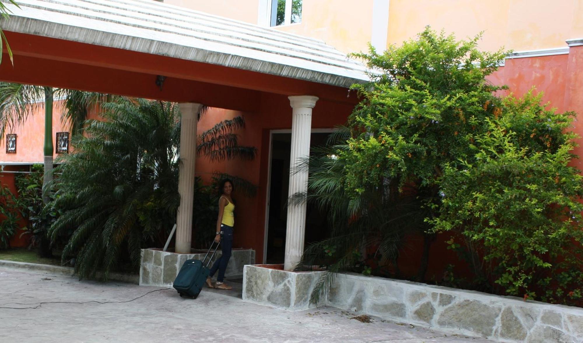Hotel Marimba Punta Cana Esterno foto